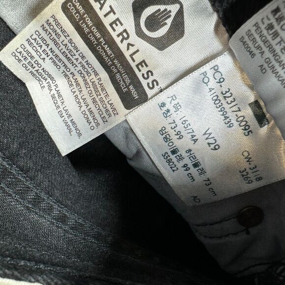 Levis Womens Premium 501 Original Shorts Black Denim Cut Off 32 Waist Distressed - Picture 10 of 12